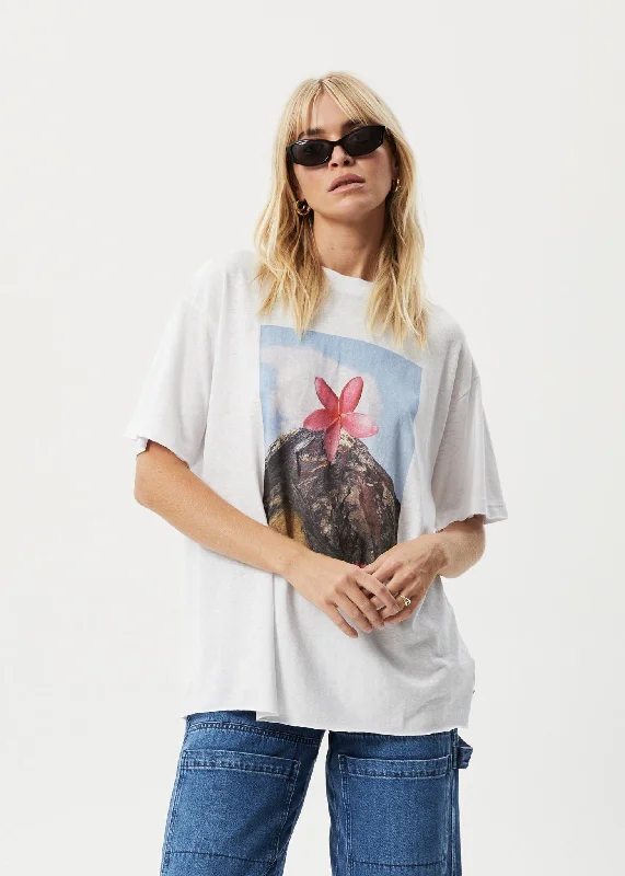 Cozy Fit Wear AFENDS Womens Under Pressure - Oversized T-Shirt - White