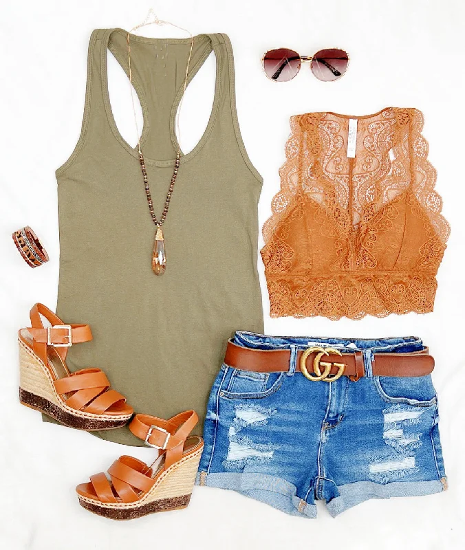 Avant-garde trend Basic Racerback Tank - Olive