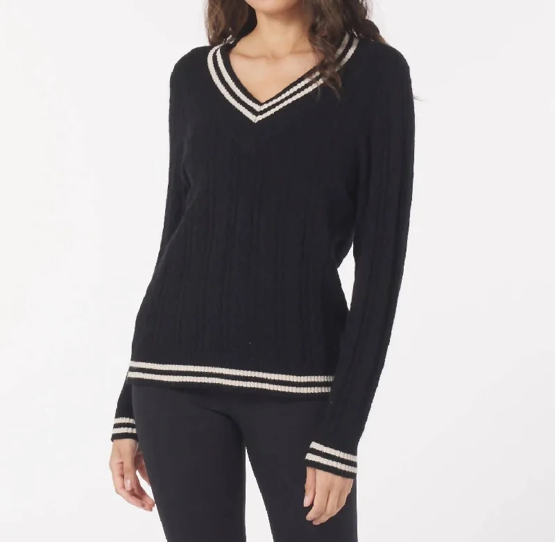 Stand-up collar design Hanalei Cable Knit Sweater In Black/oatmilk